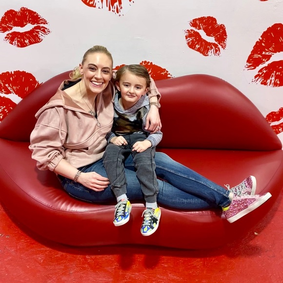 Meet your Posher, Ashley - Picture 8 of 9